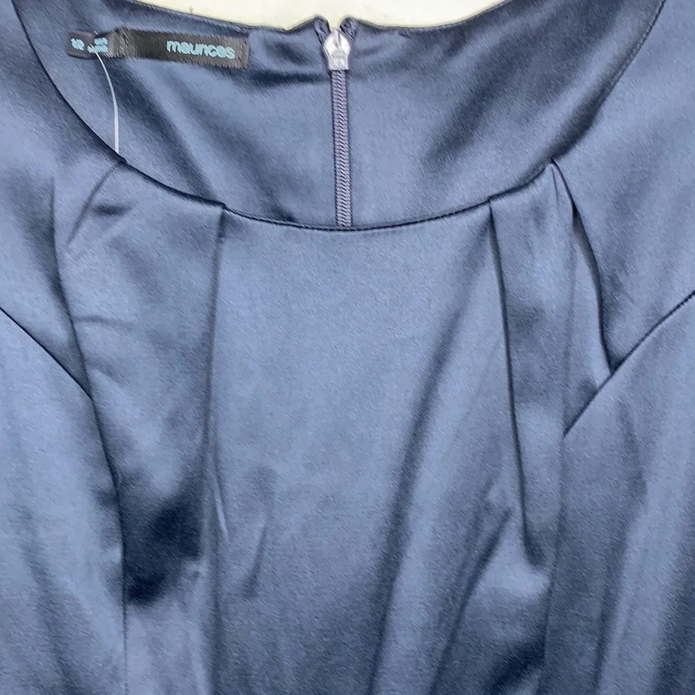 MAURICES Satinee Navy Pleated Scoop Neck Fitted Sheath Dress Size 1/2